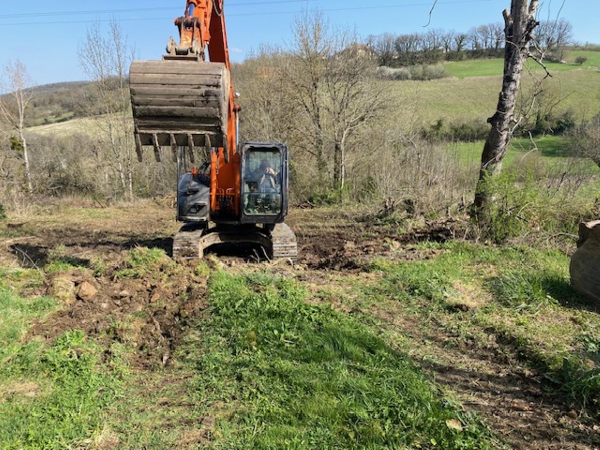 Défrichage terrain pour fosse épandage