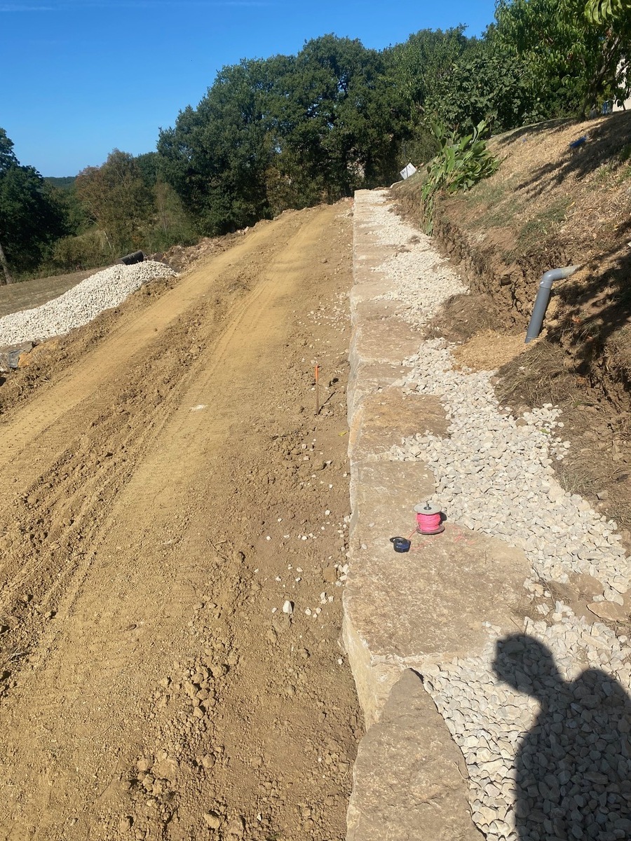 Enrochement de 110m² à Saint igest